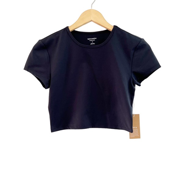 Reformation Tops - Reformation EcoStretch Cropped Workout Top Black Medium NWT